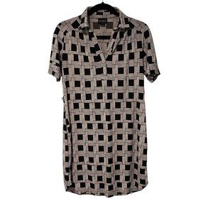 En Focus Studio size 4 black and white geometric box dress with short sleeves an